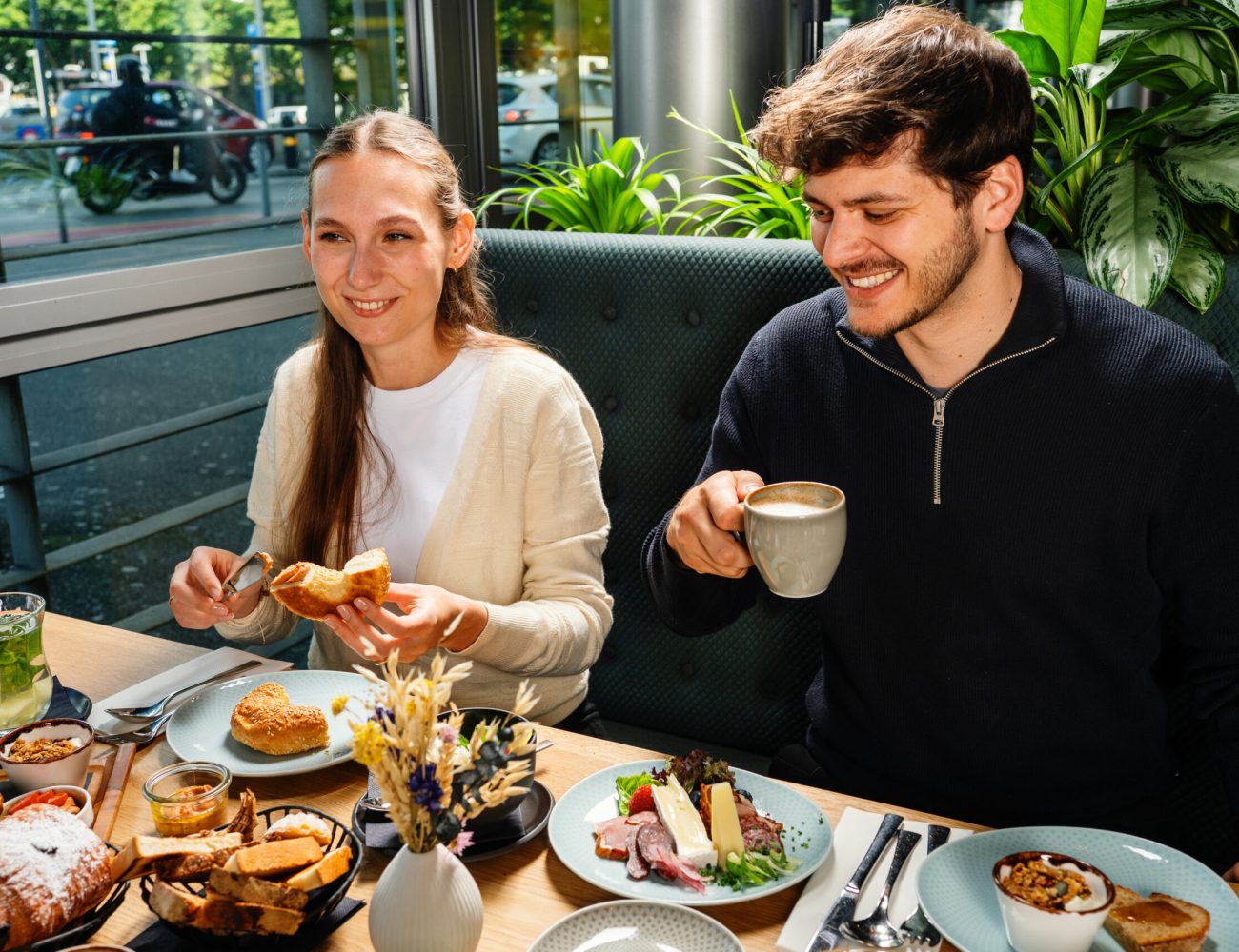 Le Piaf Brunch in Luzern, Gruppen